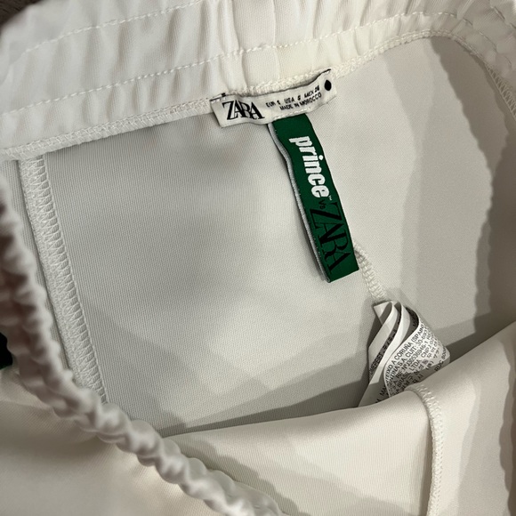 Zara short 💔❤️ - Picture 2 of 3